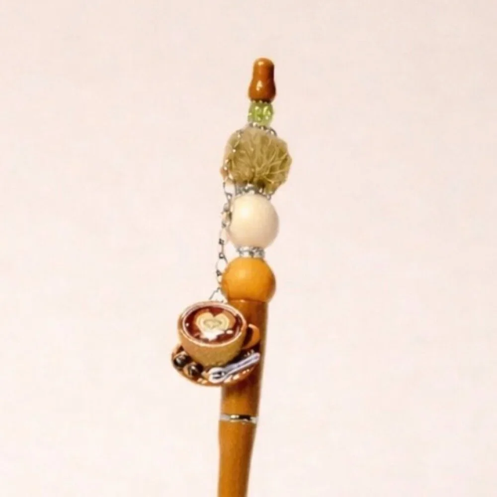 Brown Kawaii Gift Set – Beaded Pen & Matching Keychain + Refill Included - Picture 6 of 8
